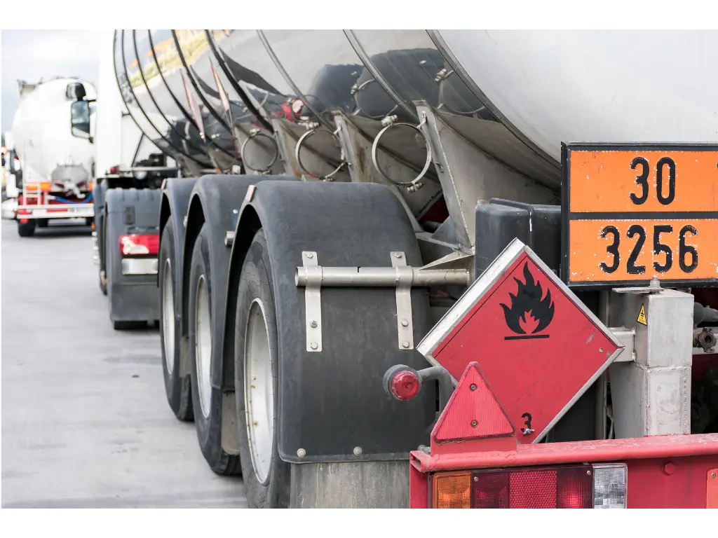 Mexico Proposes New Safety Standards for Transporting Dangerous Goods in Limited Quantities Image